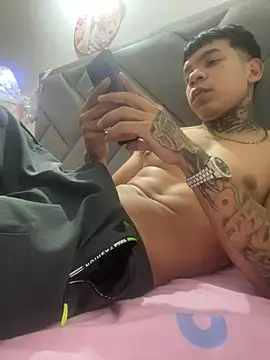 Niaquint online show from February 10, 2:49 am