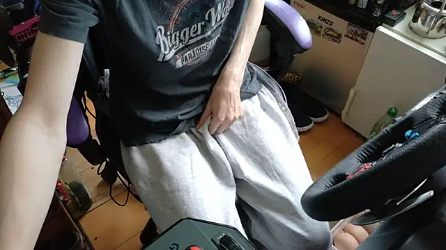 Gay-Versaut online show from June 4, 5:52 pm