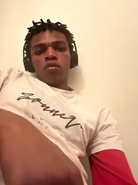 davebigjunk12 online show from December 19, 6:21 am