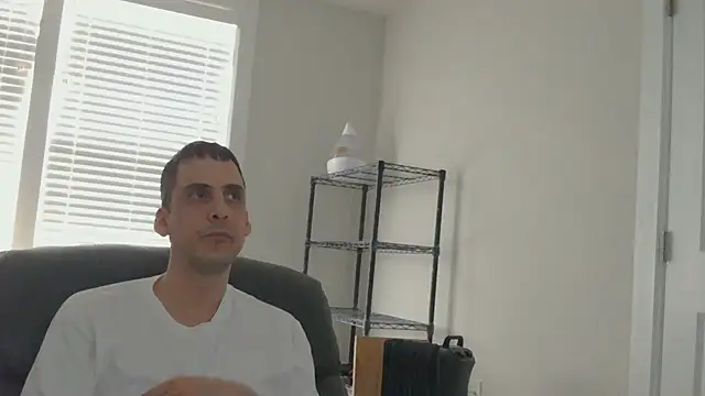 SissyJosh online show from April 1, 8:50 pm