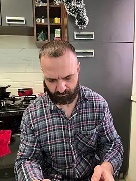 DamonSalvatore2 online show from January 14, 9:03 am