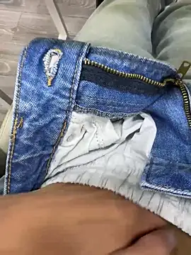 Latin Paisa Boy online show from February 11, 3:17 pm