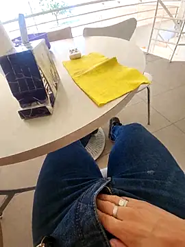 Brokkenwolf online show from April 10, 2:13 pm