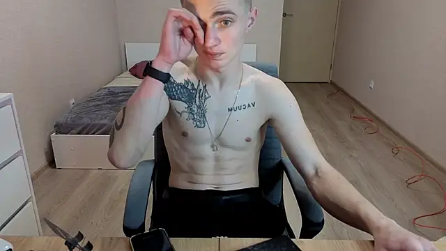 LEO  MILLER online show from February 17, 4:28 pm