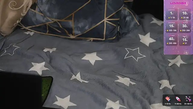 Snapshot of Dreamboy_ chatting on February 26, 8:31 pm Dreamboy  online show from February 26, 8:31 pm