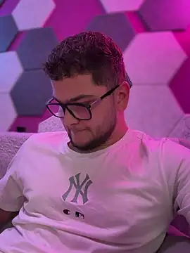 AquaSergei online show from February 7, 8:14 pm