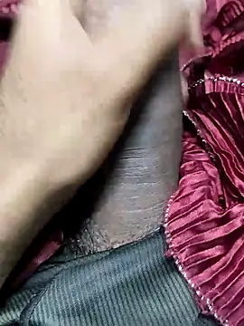 8inchhere online show from January 11, 8:34 pm