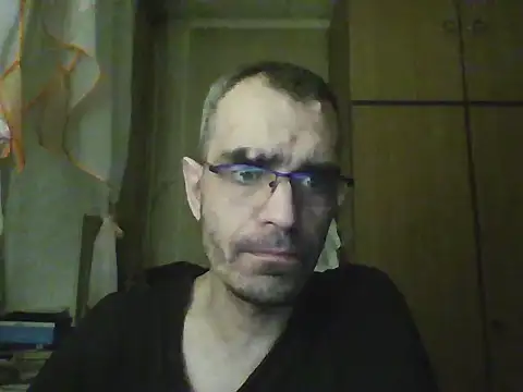 Gattuzoman85 online show from March 3, 9:32 pm