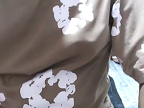 Ellatin15 online show from March 2, 10:55 am