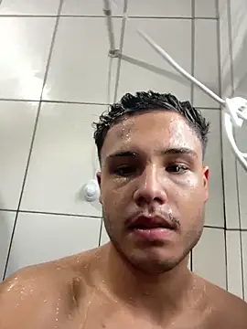 Wellington00  online show from March 31, 8:43 pm