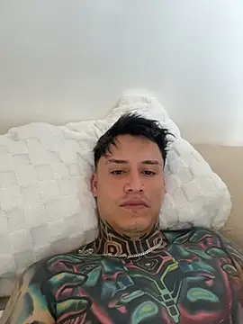 Chrissblack online show from January 19, 2:52 pm