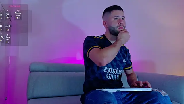 AndyKnoxx online show from April 1, 8:39 pm