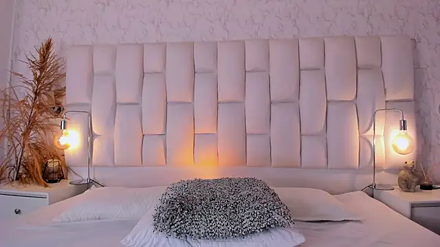 MassimoCo  online show from February 22, 10:11 pm