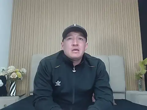 LesterJoness online show from January 7, 6:24 pm