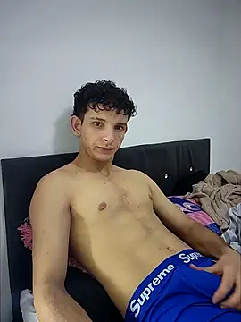 KaenAngel online show from April 1, 1:18 am