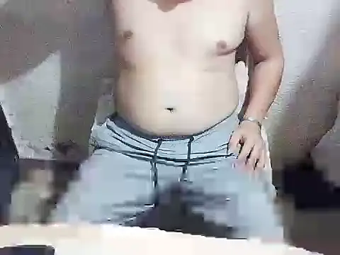 UrAsianGuy90 online show from March 2, 1:51 pm