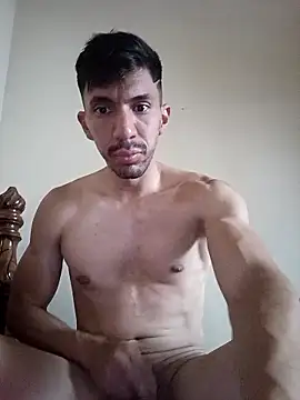 maximo-93 online show from February 10, 9:41 pm