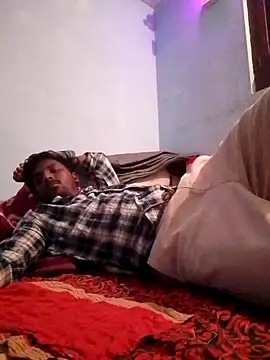 soloperformer  online show from January 6, 5:17 pm