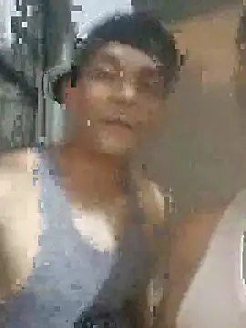 Chiquitoperopeligroso4 online show from January 10, 4:17 am