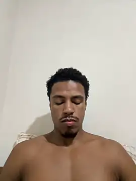 LorenzoBlack27 online show from June 2, 11:17 pm