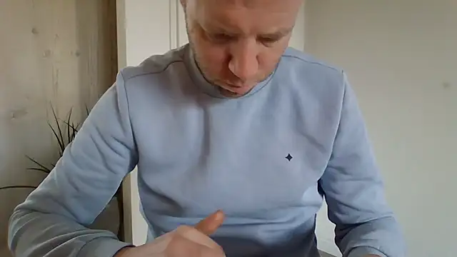 Vector1982 online show from February 7, 2:45 pm