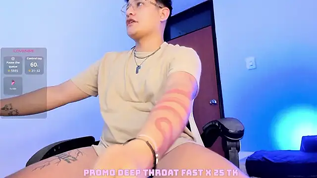 Theo Rowan online show from February 7, 7:08 pm