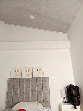 Dante Knox online show from March 31, 11:45 am