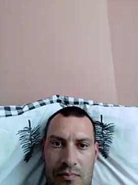pacakiraly21 online show from June 2, 2:40 pm