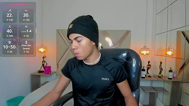 Anyelo Twink online show from May 30, 4:34 am