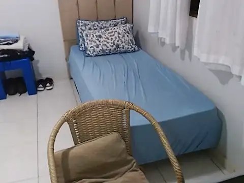 lipegonzalezz online show from March 3, 3:47 am