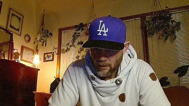 marcus graves 13 online show from January 17, 3:09 am