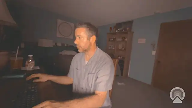 chrisw8140 online show from July 7, 4:56 am