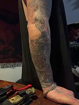 JoeyBlazy online show from February 2, 6:45 am