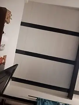 SlowHeat online show from January 12, 4:33 pm