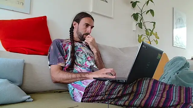 aircum99 online show from May 8, 12:49 pm