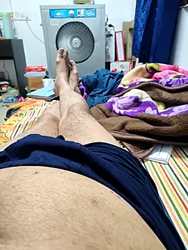 Aafreen999 online show from April 3, 2:25 pm