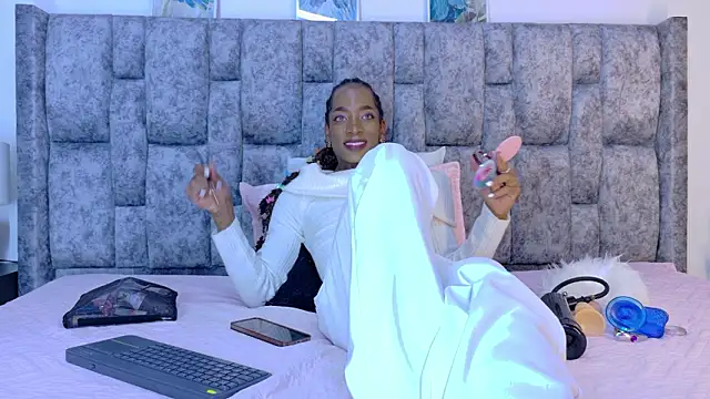 samirths boy  online show from February 1, 7:12 pm