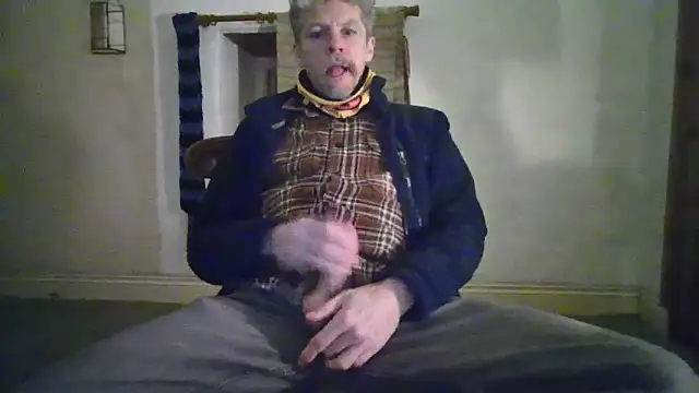 chiichii23 online show from November 19, 9:03 pm