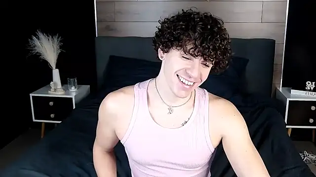 TylerGibson online show from February 10, 7:51 pm