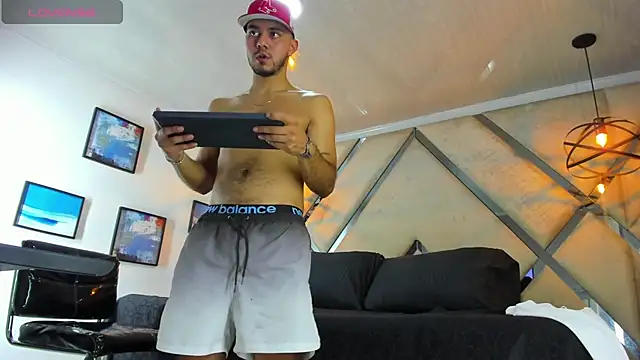 Dusan Grey77 online show from February 3, 6:22 am