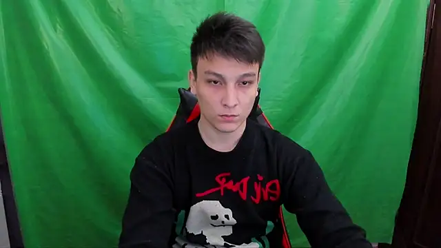 Justin time111 online show from April 19, 6:10 pm