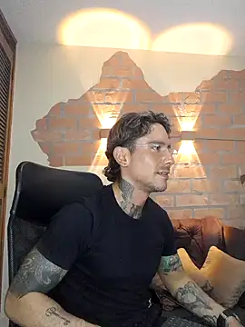 mister eithan online show from January 18, 4:03 am