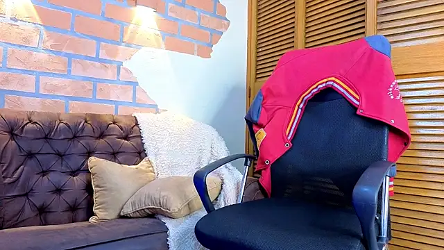 mister eithan online show from February 20, 6:26 am