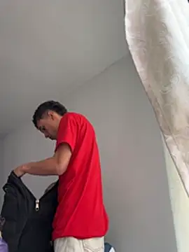 Dominik Souza online show from June 26, 4:09 pm