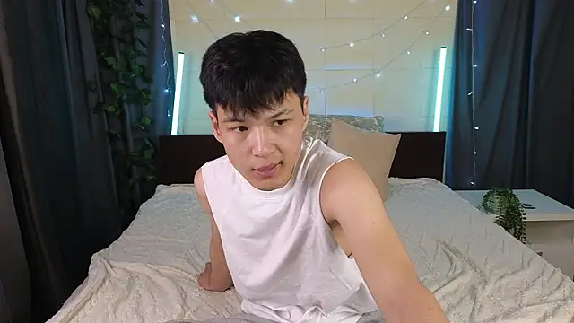 XanneLL online show from February 1, 1:54 pm