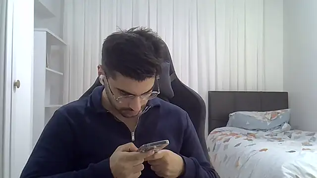 ciceroable online show from April 9, 8:04 pm