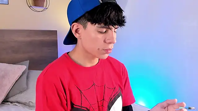 Angel eros  online show from February 9, 5:45 am