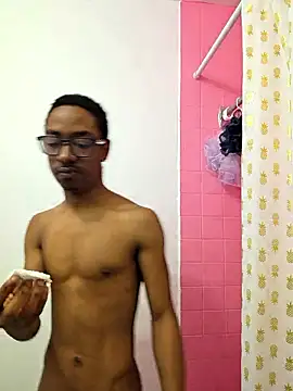 hormoneactivated online show from March 28, 6:19 pm