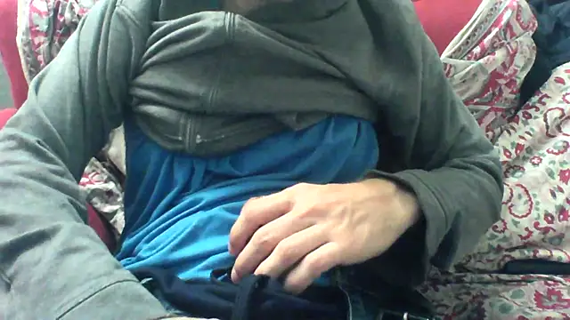 andre italy online show from April 14, 9:36 pm