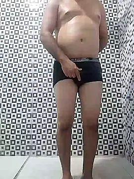 homem-amador online show from March 7, 8:06 pm